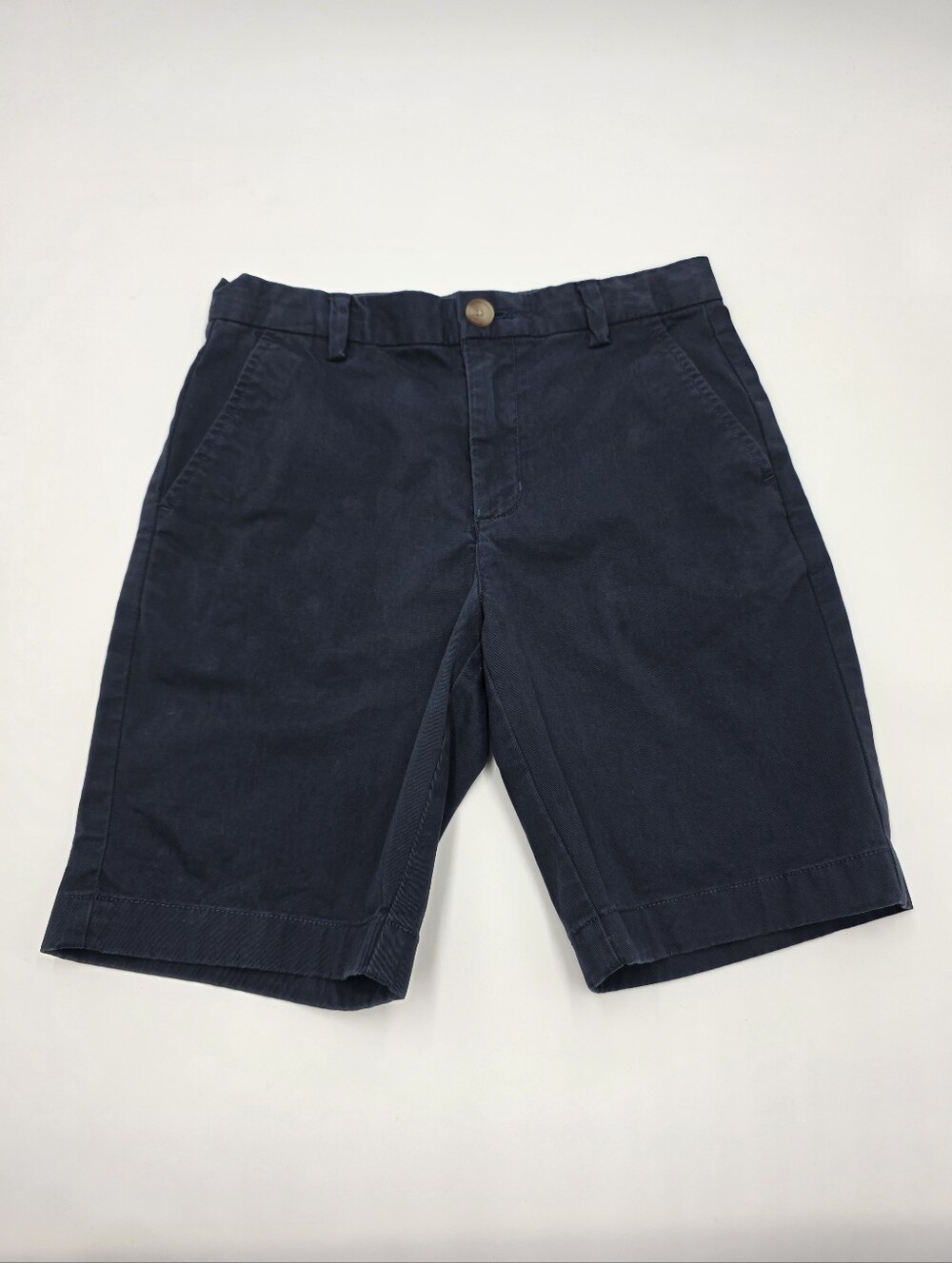 Vineyard Vines boys' navy chino shorts size 10